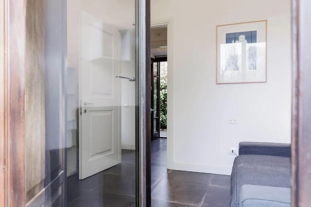 Michelangelo Deluxe Garden Apartment Florence